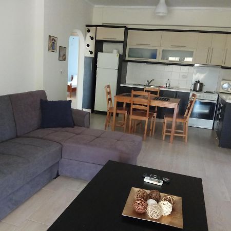 Achilles Apartments Саранда Екстер'єр фото