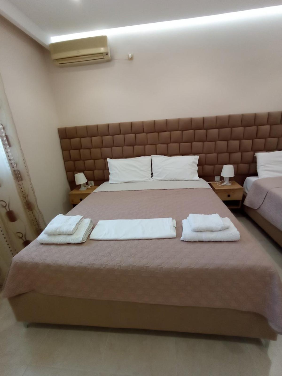 Achilles Apartments Саранда Екстер'єр фото